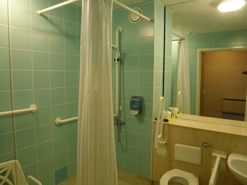 איילסברי The Olympic Lodge מראה חיצוני תמונה